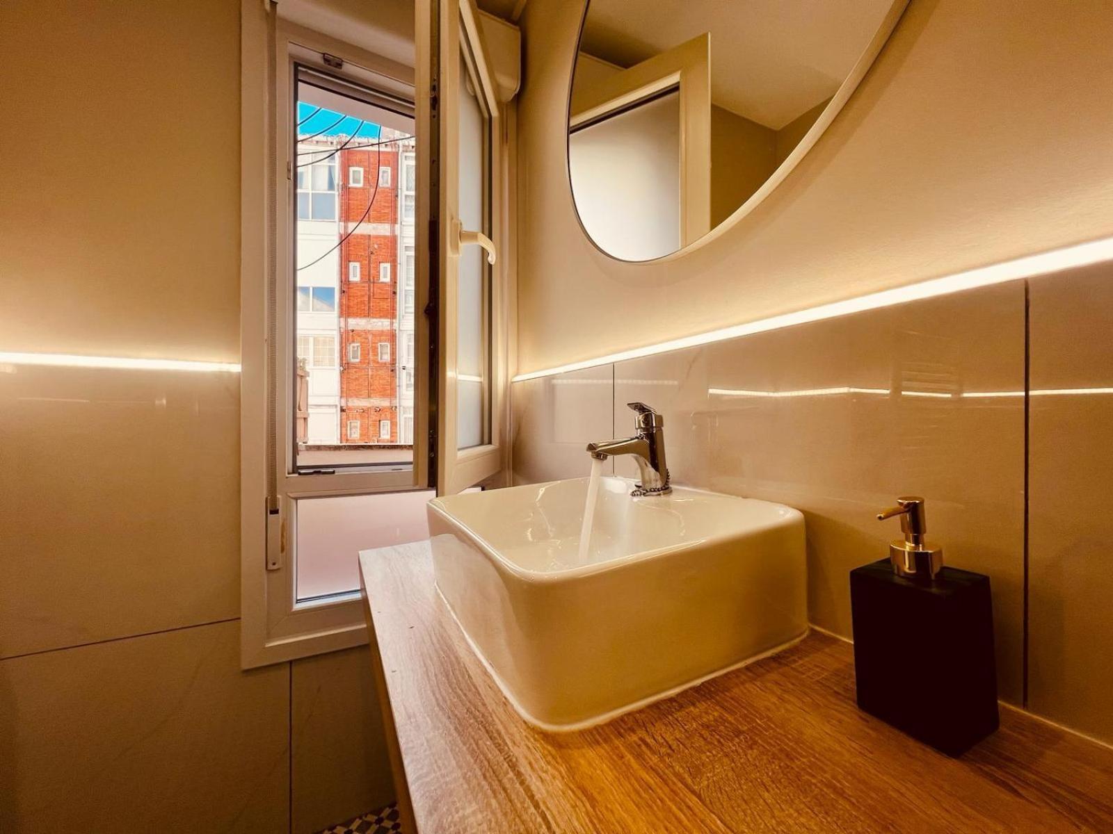 Piso Reformado,Centrico,Tranquilo Y Con Wifi Vut 09-398 Διαμέρισμα Burgo Εξωτερικό φωτογραφία
